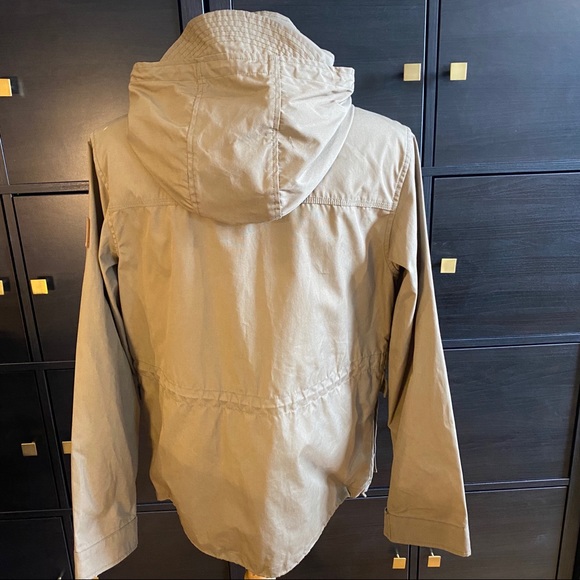 PENFIELD waterproof light jacket - Picture 3 of 11